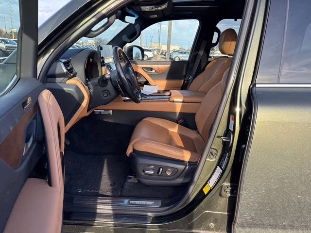 2023 Nori Green Pearl Lexus LX 600 Luxury 4X4 SUV