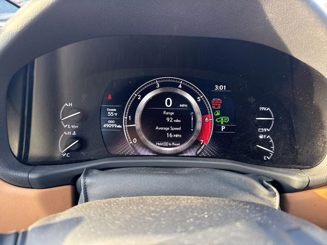 2023 Nori Green Pearl Lexus LX 600 Luxury 4X4 SUV