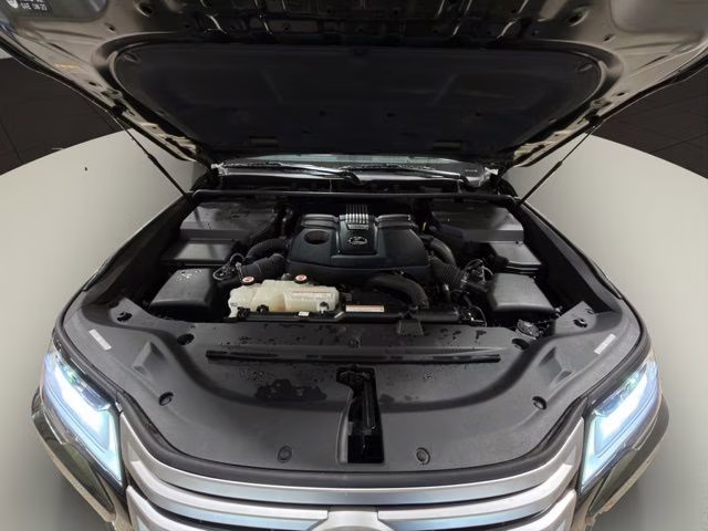2023 Nori Green Pearl Lexus LX 600 Luxury 4X4 SUV