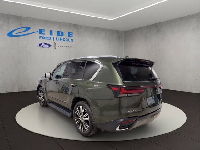 2023 Nori Green Pearl Lexus LX 600 Luxury 4X4 SUV