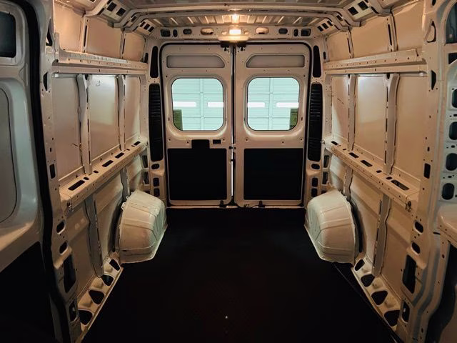 2022 Bright White Clearcoat Ram ProMaster 2500 High Roof FWD Van