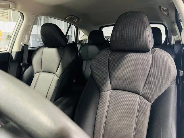 2022 Crystal White Pearl Subaru Crosstrek Base AWD SUV