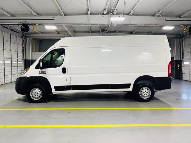 2022 Bright White Clearcoat Ram ProMaster 2500 High Roof FWD Van