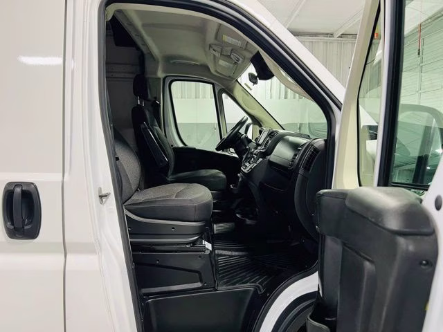 2022 Bright White Clearcoat Ram ProMaster 2500 High Roof FWD Van