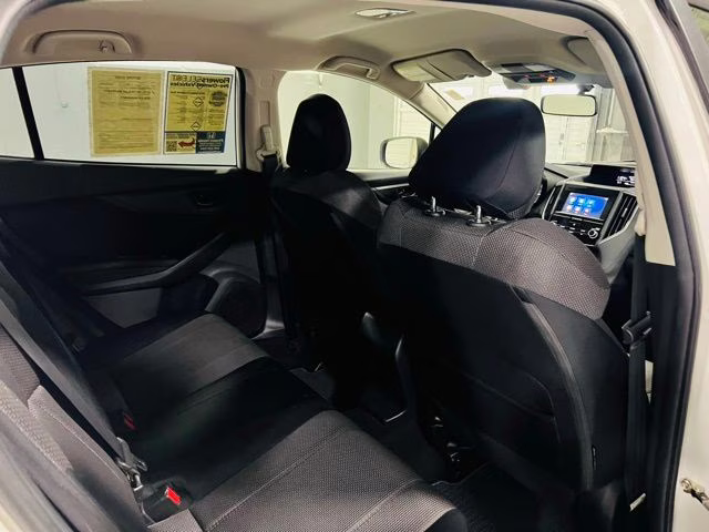 2022 Crystal White Pearl Subaru Crosstrek Base AWD SUV