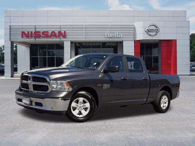 2019 RAM Ram 1500 Classic SLT