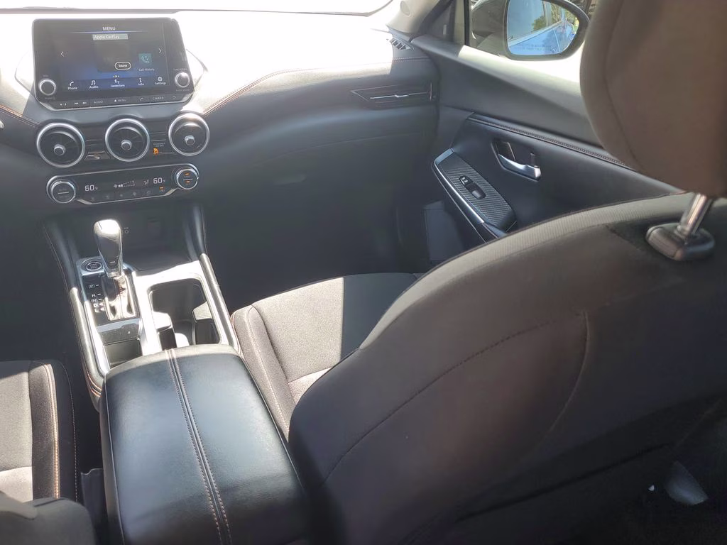 2021 Electric Blue/Super Black Nissan Sentra SR FWD Sedan