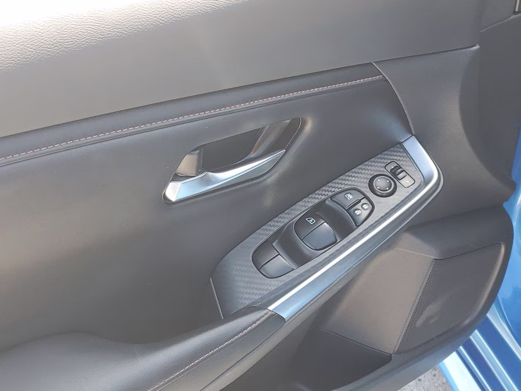 2021 Electric Blue/Super Black Nissan Sentra SR FWD Sedan