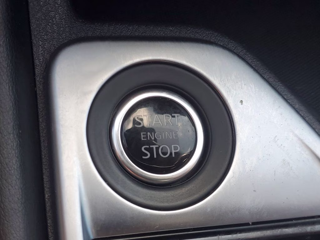 2021 Electric Blue/Super Black Nissan Sentra SR FWD Sedan