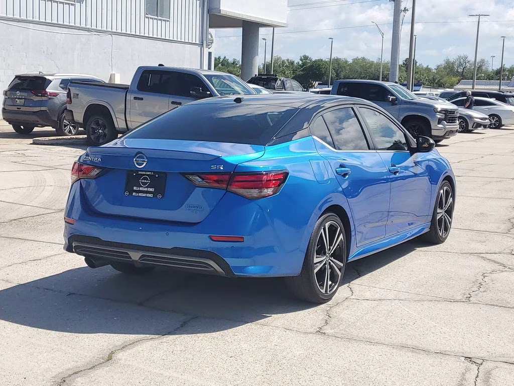 2021 Electric Blue/Super Black Nissan Sentra SR FWD Sedan