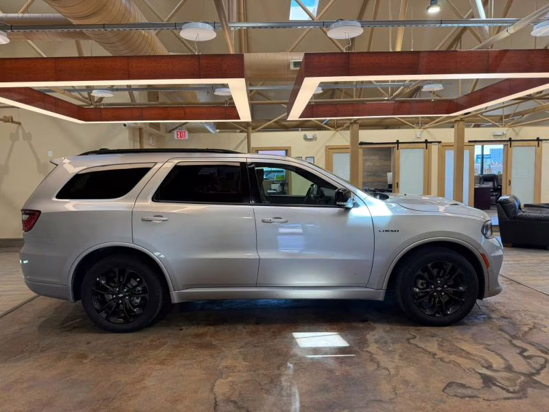 2025 Dodge Durango R/T Sport Utility 4D AWD