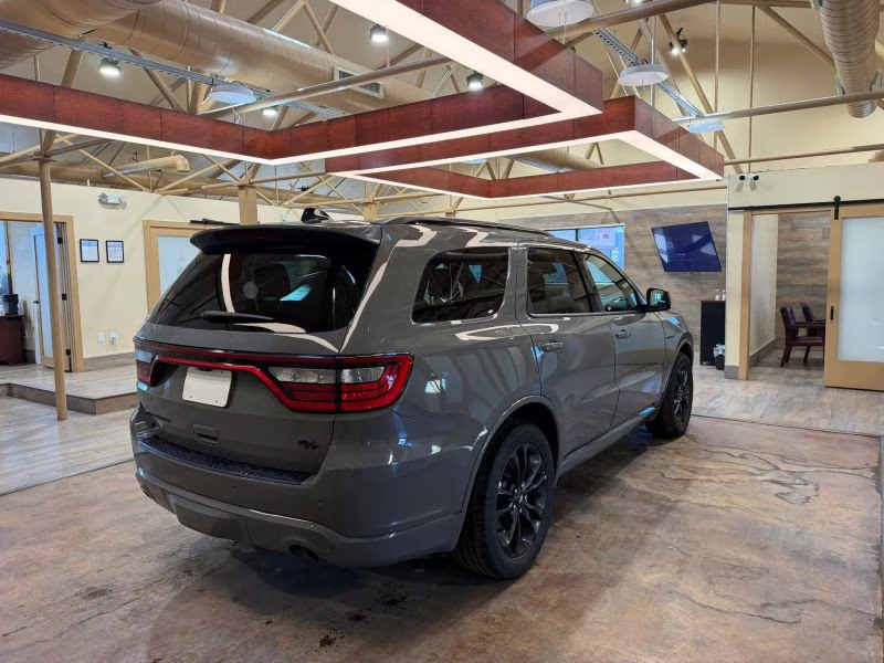 2025 Dodge Durango R/T Sport Utility 4D AWD