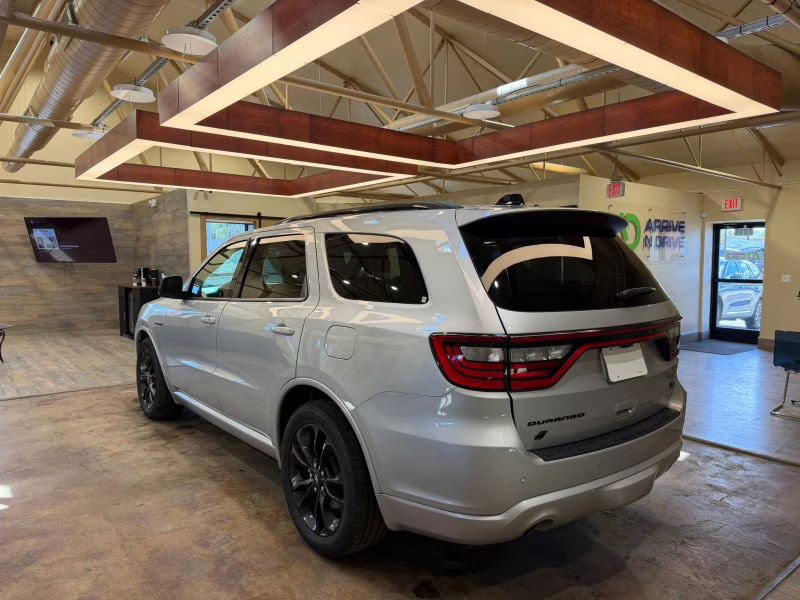 2025 Dodge Durango R/T Sport Utility 4D AWD