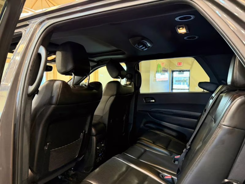 2023 Black Dodge Durango R/T Plus Sport Utility 4D AWD