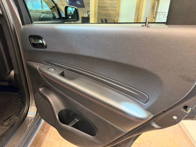 2023 Black Dodge Durango R/T Plus Sport Utility 4D AWD