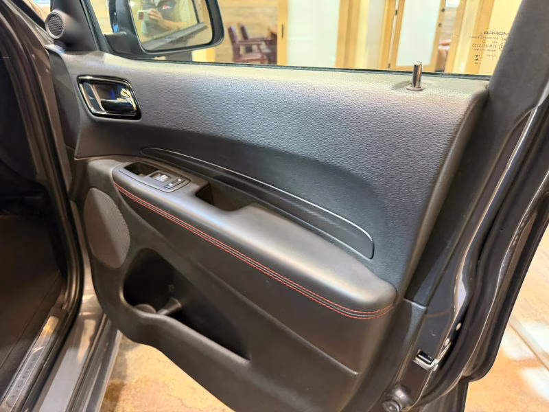 2023 Black Dodge Durango R/T Plus Sport Utility 4D AWD