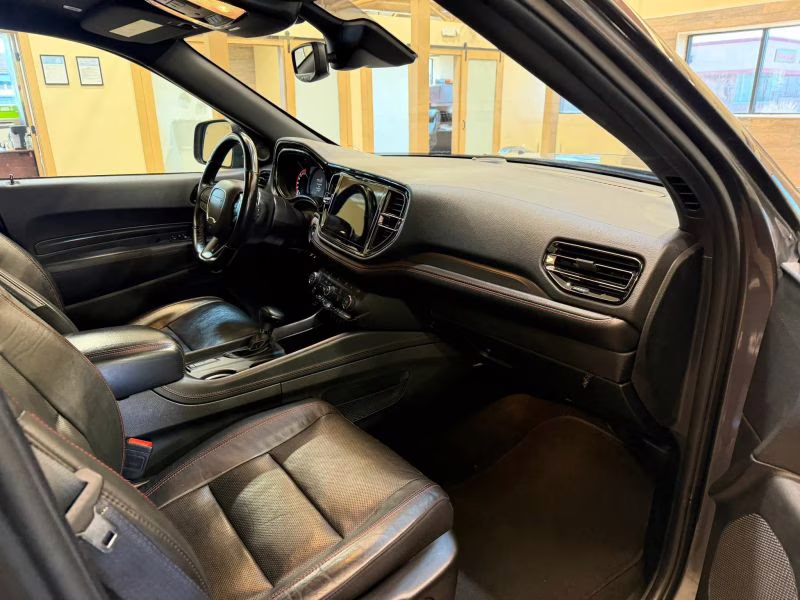 2023 Black Dodge Durango R/T Plus Sport Utility 4D AWD