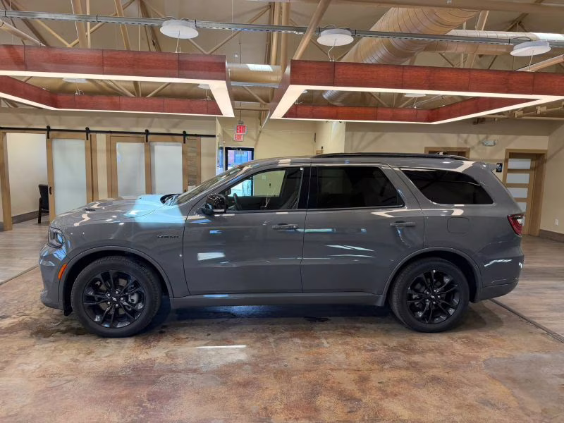 2025 Dodge Durango R/T Sport Utility 4D AWD