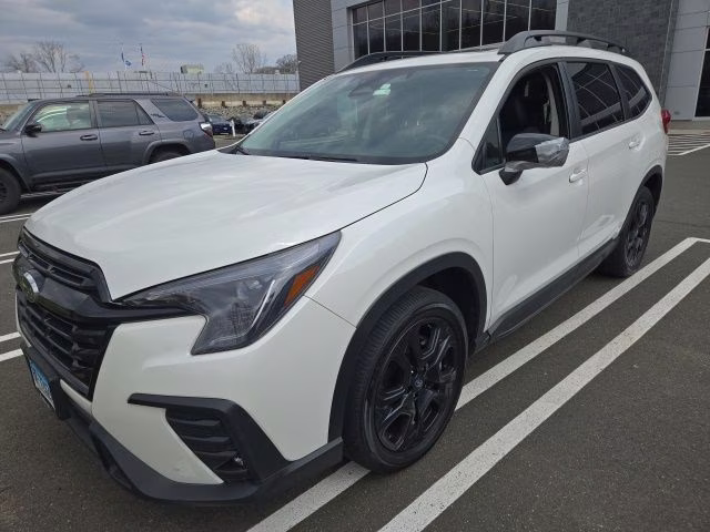 2023 Crystal White Pearl Subaru Ascent Onyx Edition AWD SUV