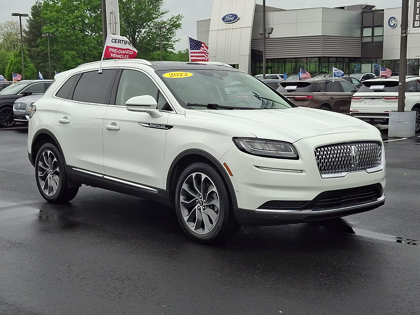 2022 Pristine White Metallic Tri-Coat - AZ Lincoln Nautilus Reserve AWD