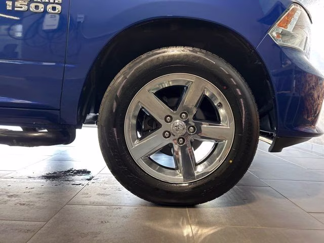 2018 Blue Streak Pearlcoat Ram 1500 Express 4X4 Truck