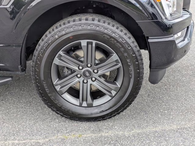 2023 Black Metallic Ford F-150 XLT 4X4 Truck