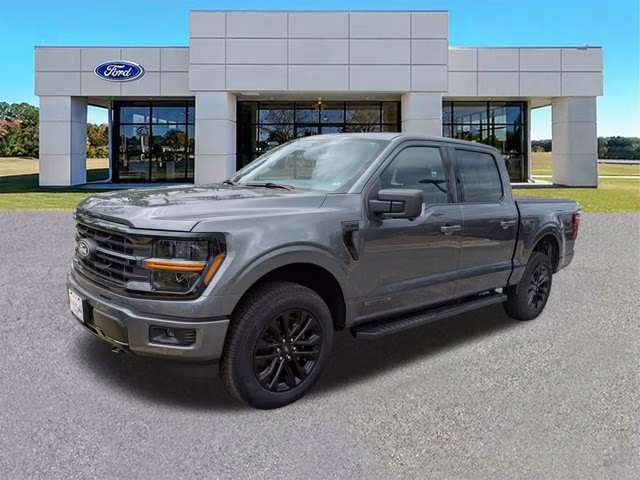2025 Gray Metallic Ford F-150 XLT 4X4 Truck