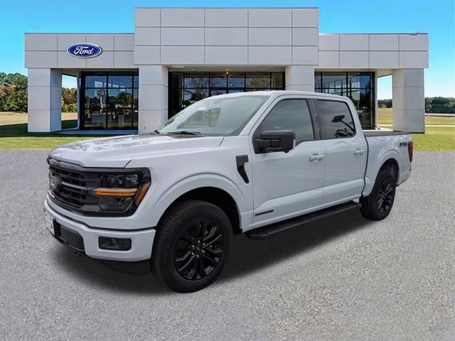 2025 Silver Metallic Ford F-150 XLT 4X4 Truck