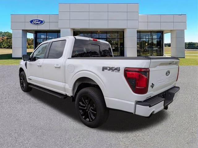 2025 Oxford White Ford F-150 XLT 4X4 Truck