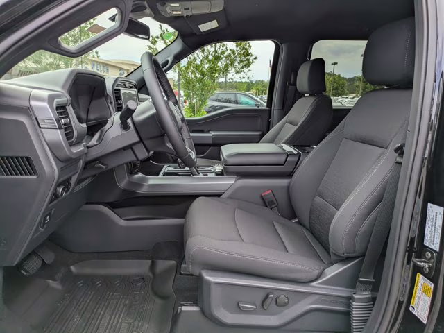 2025 Black Metallic Ford F-150 XLT 4X4 Truck