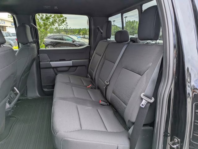 2025 Black Metallic Ford F-150 XLT 4X4 Truck