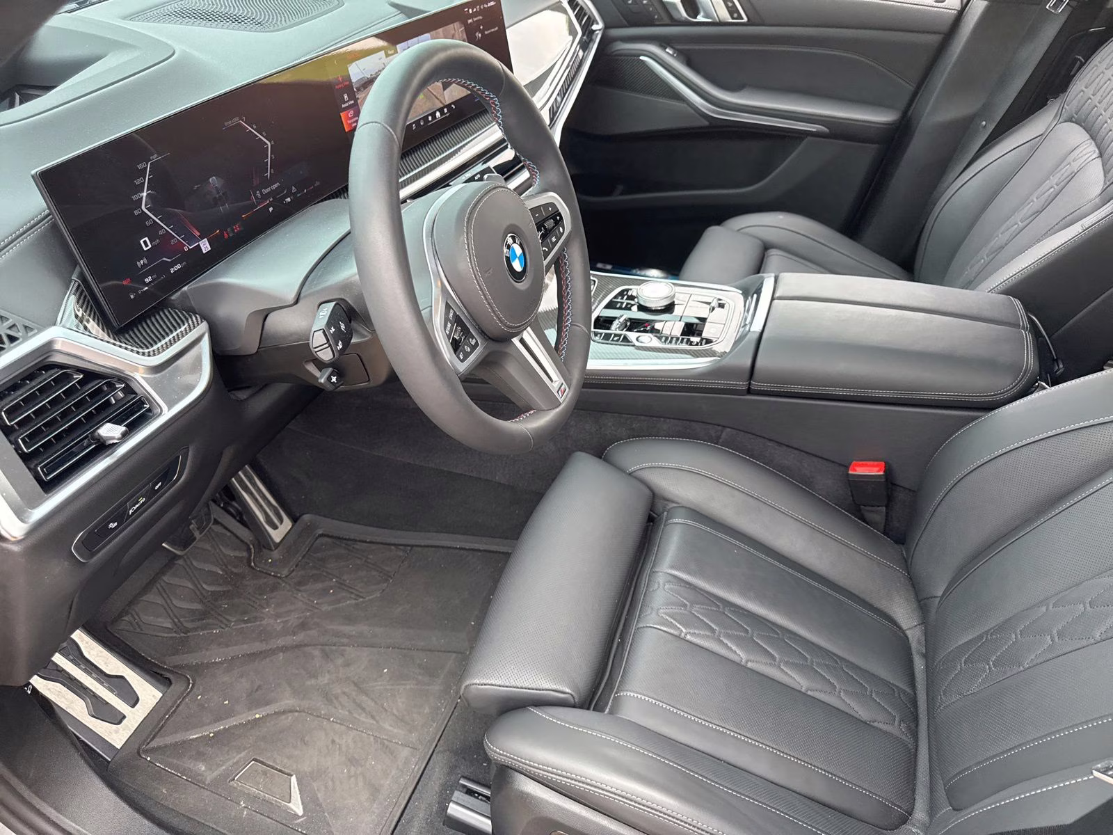 2025 Skyscraper Gray Metallic BMW X7 M60i AWD SUV