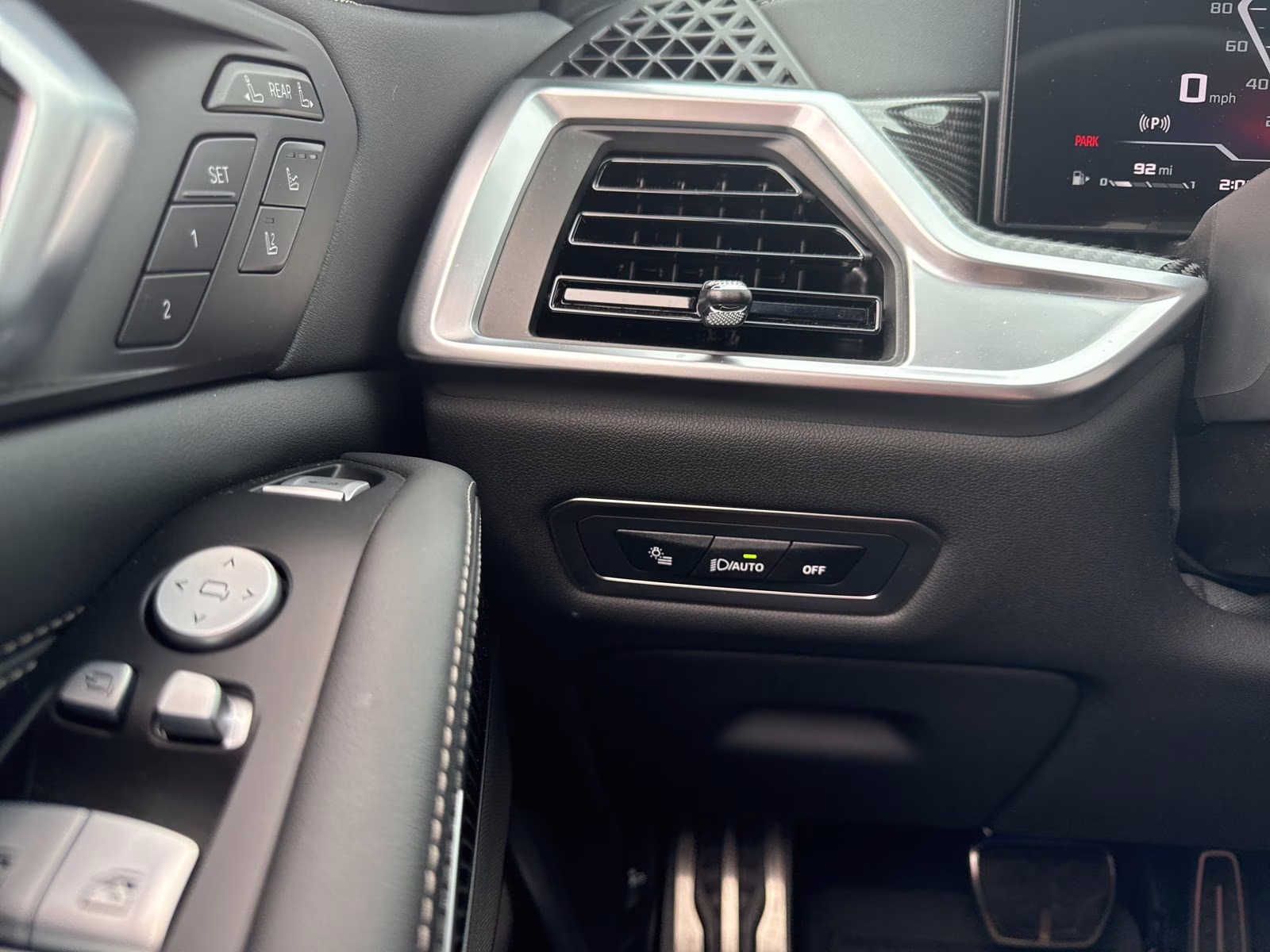 2025 Skyscraper Gray Metallic BMW X7 M60i AWD SUV