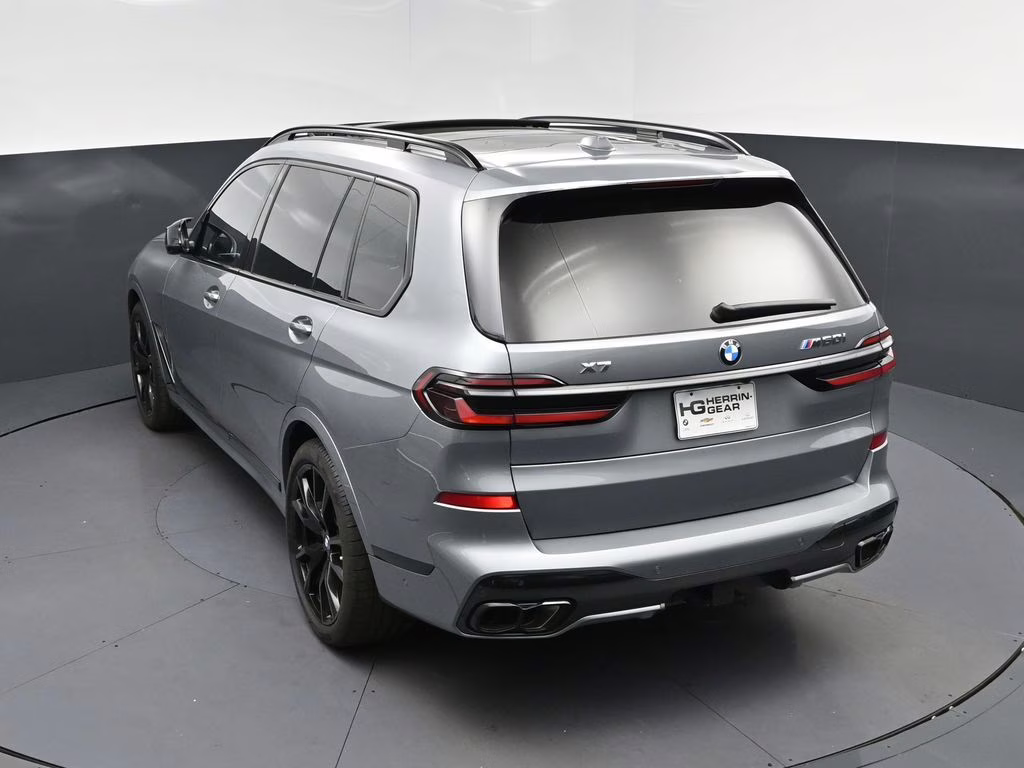 2025 Skyscraper Gray Metallic BMW X7 M60i AWD SUV