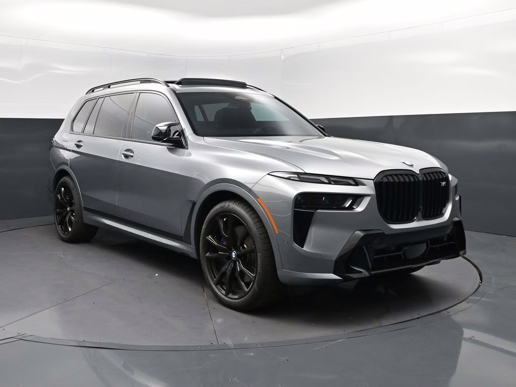 2025 Skyscraper Gray Metallic BMW X7 M60i AWD SUV
