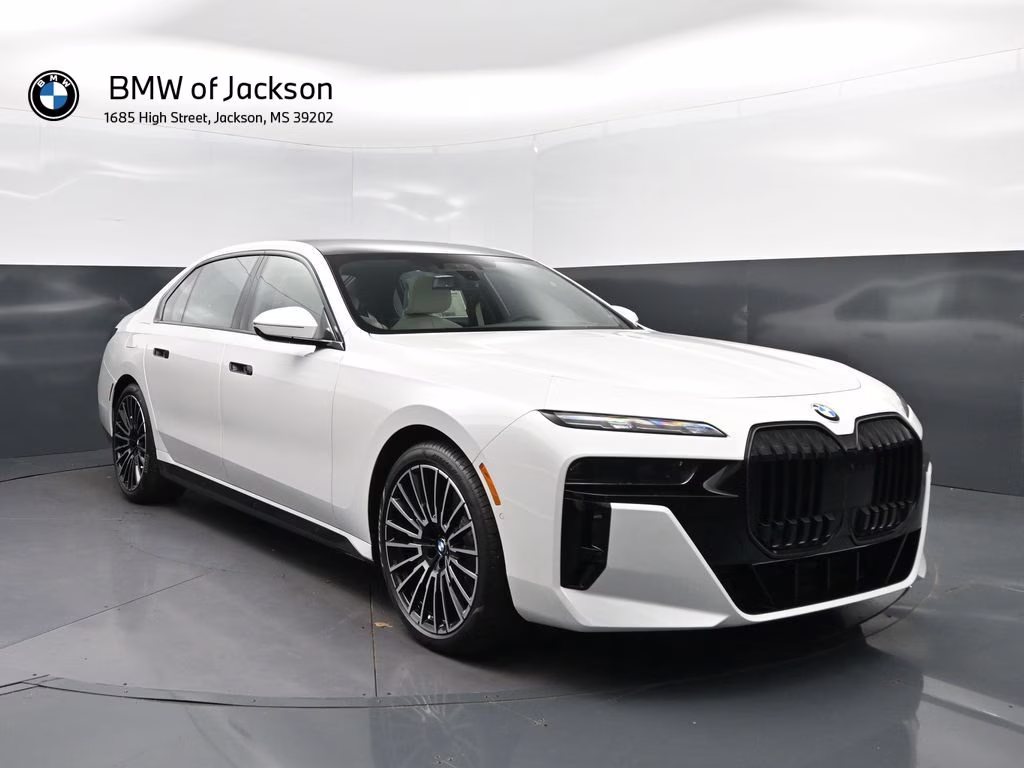 2026 Mineral White Metallic BMW 7 Series 760i xDrive AWD Sedan