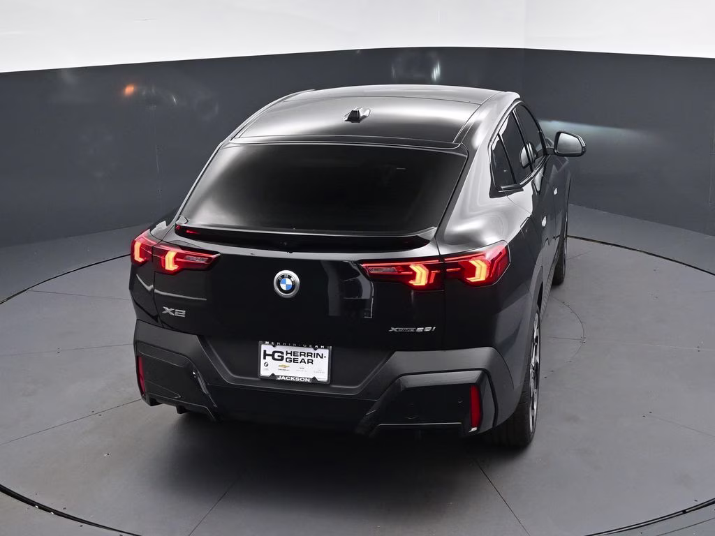 2026 Black Sapphire Metallic BMW X2 xDrive28i AWD SUV