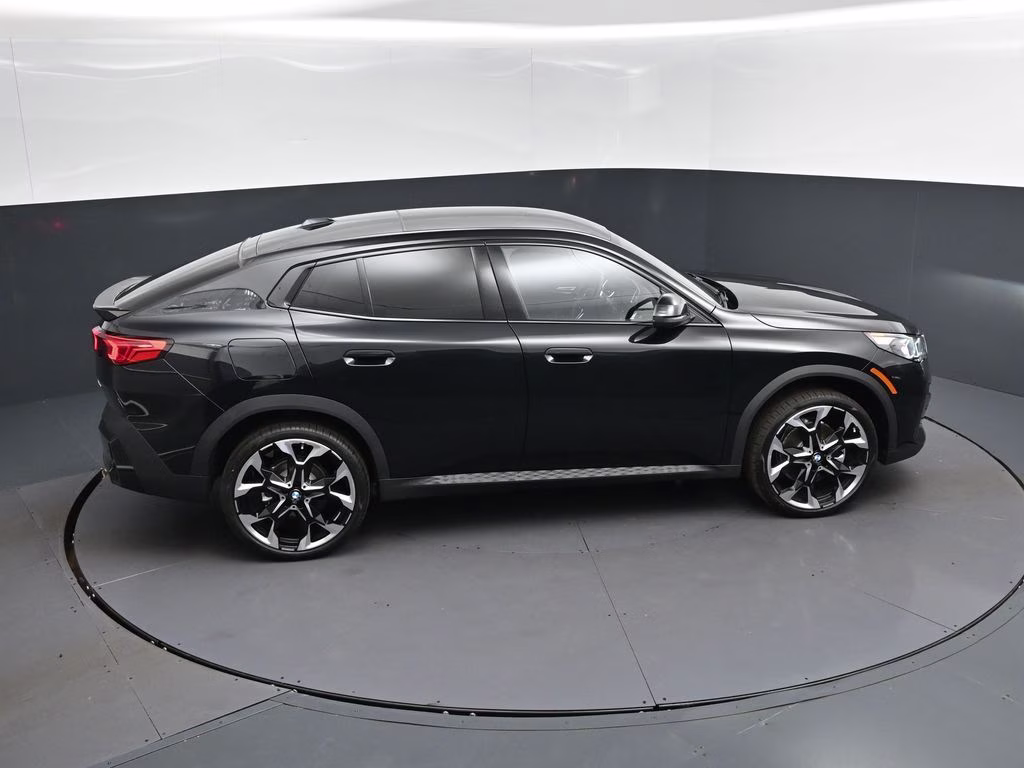 2026 Black Sapphire Metallic BMW X2 xDrive28i AWD SUV