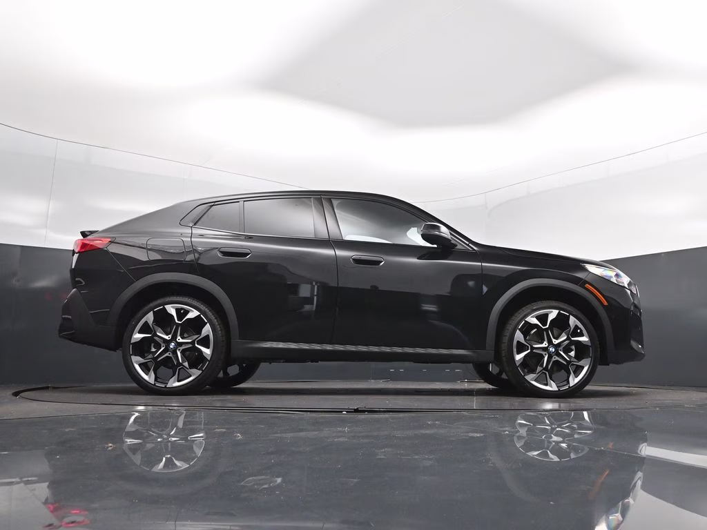2026 Black Sapphire Metallic BMW X2 xDrive28i AWD SUV