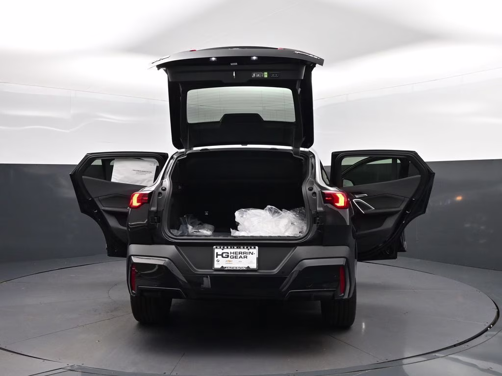 2026 Black Sapphire Metallic BMW X2 xDrive28i AWD SUV