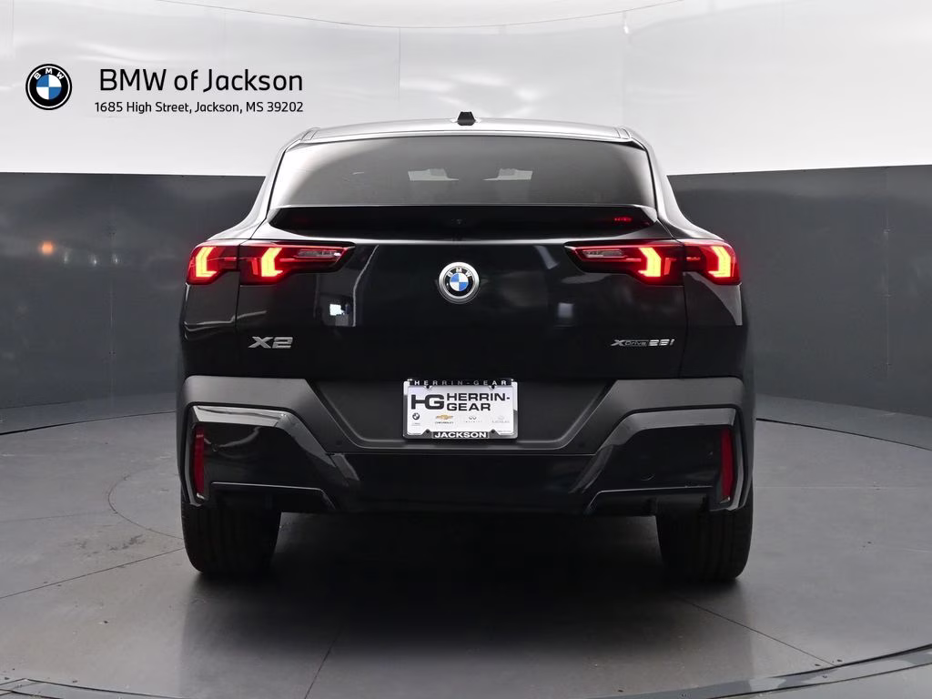 2026 Black Sapphire Metallic BMW X2 xDrive28i AWD SUV