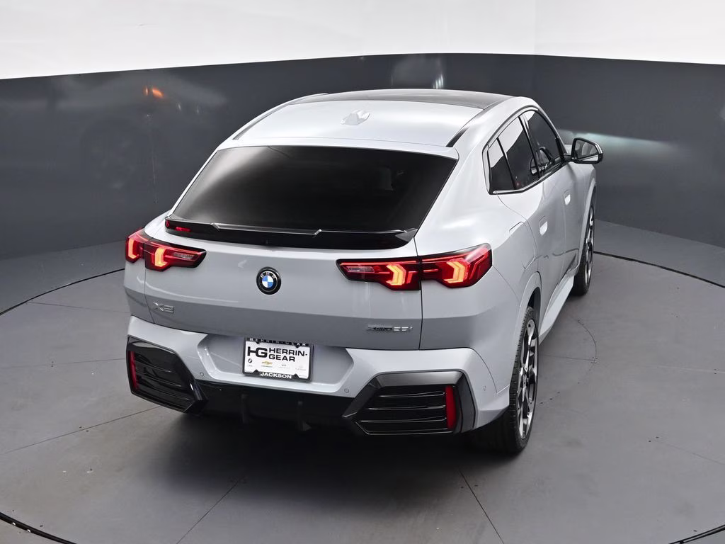2026 Brooklyn Grey Metallic BMW X2 xDrive28i AWD SUV