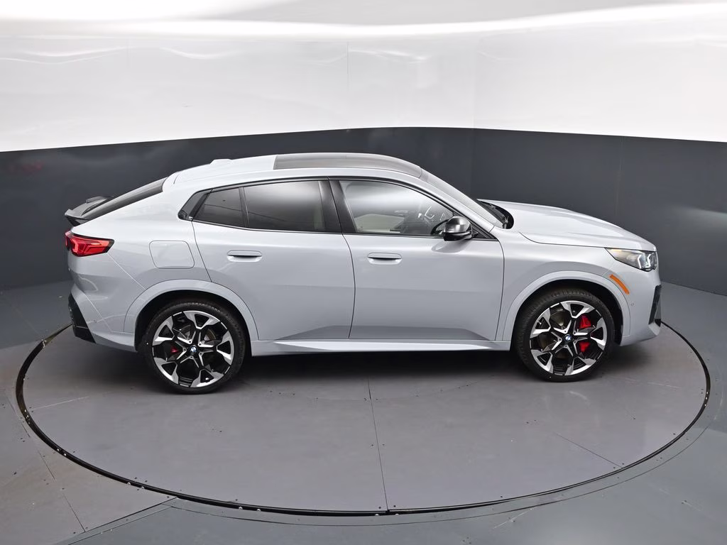 2026 Brooklyn Grey Metallic BMW X2 xDrive28i AWD SUV