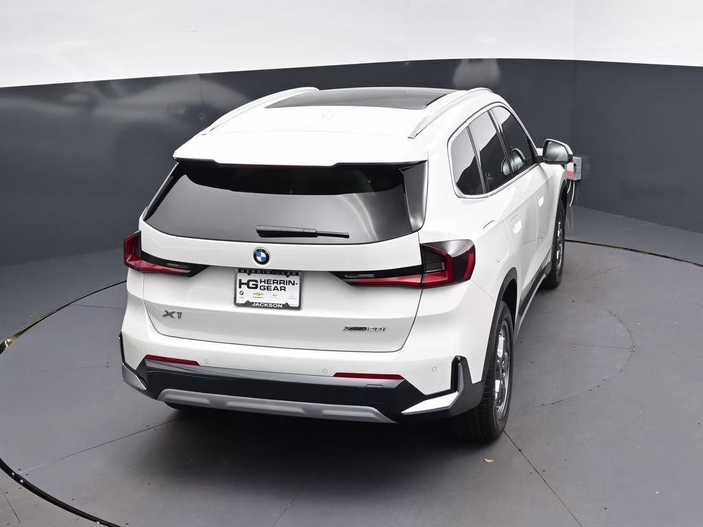 2026 Alpine White BMW X1 xDrive28i AWD SUV