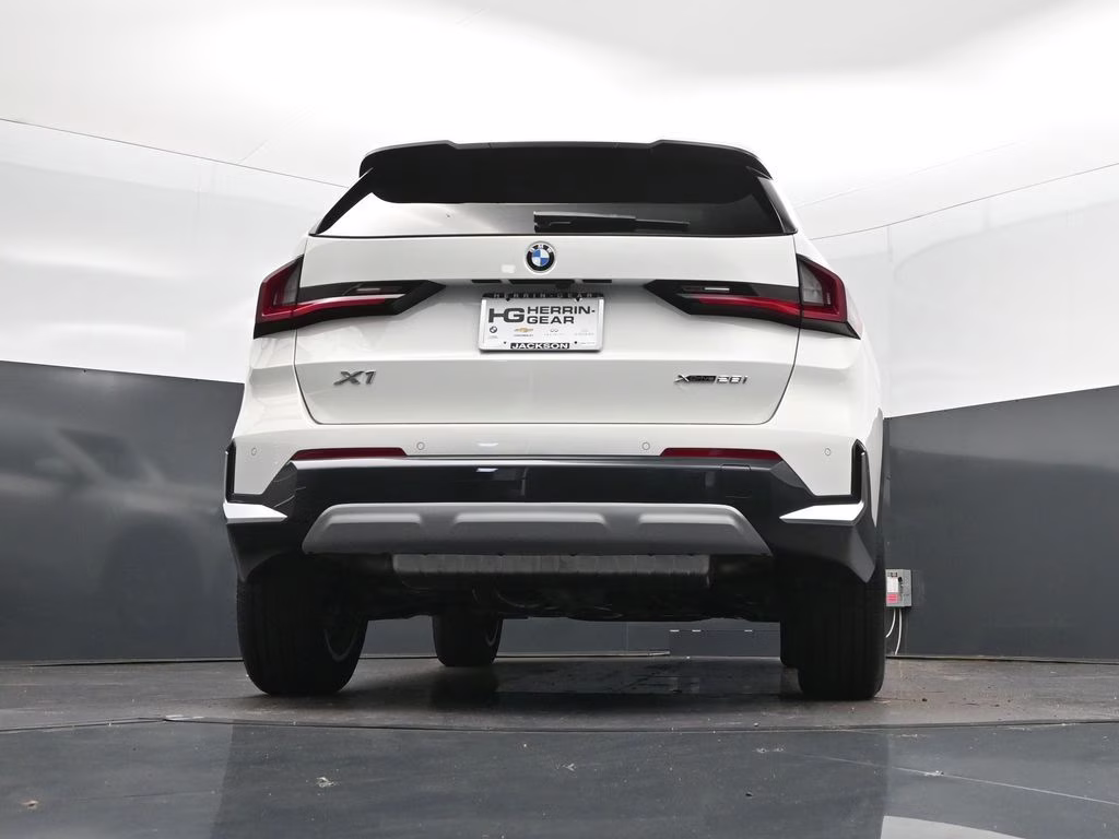2026 Alpine White BMW X1 xDrive28i AWD SUV