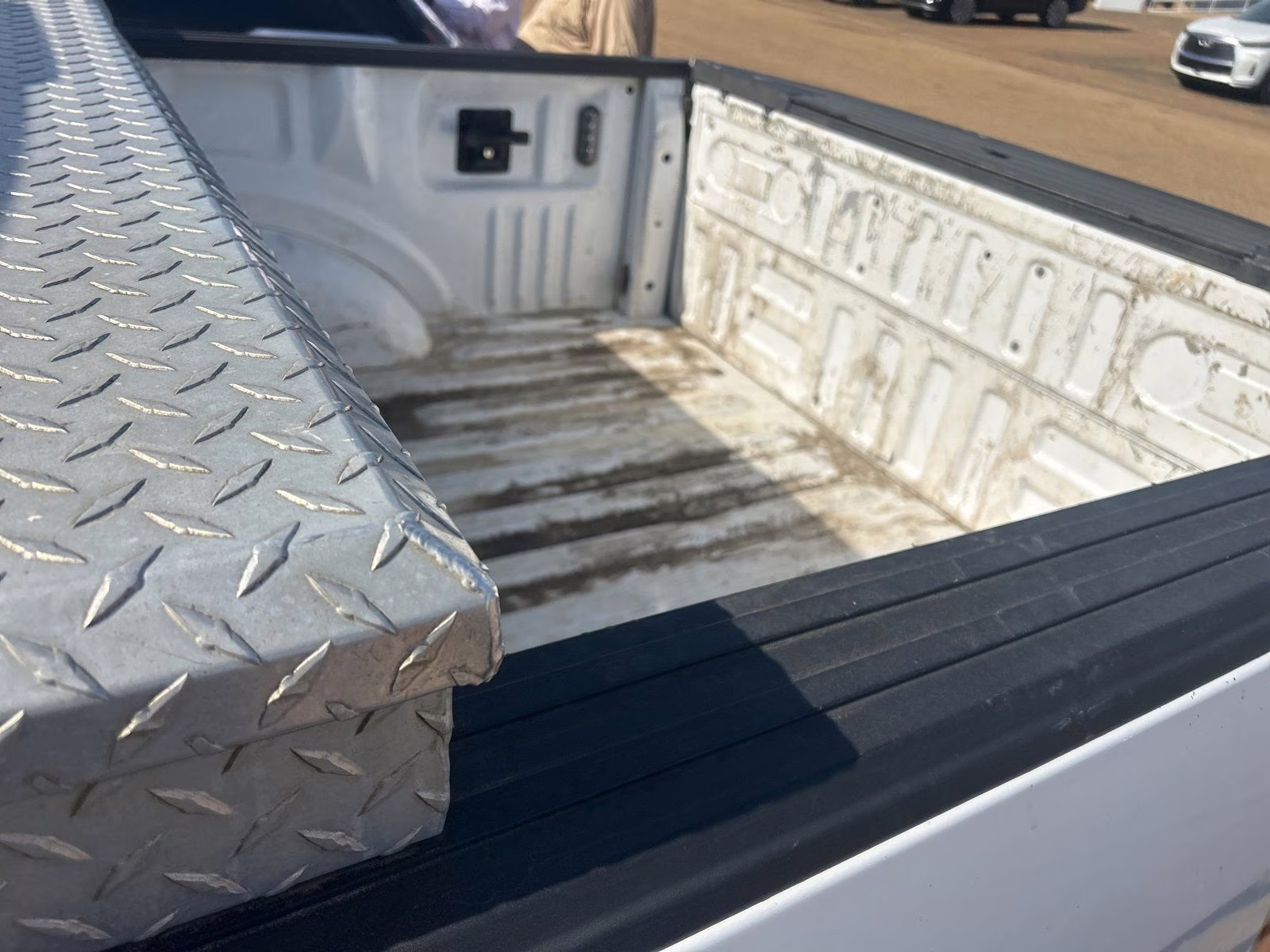 2019 Oxford White Ford F-150 XLT 4X4 Truck