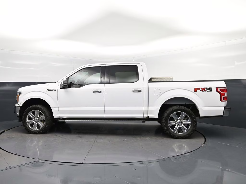 2019 Oxford White Ford F-150 XLT 4X4 Truck