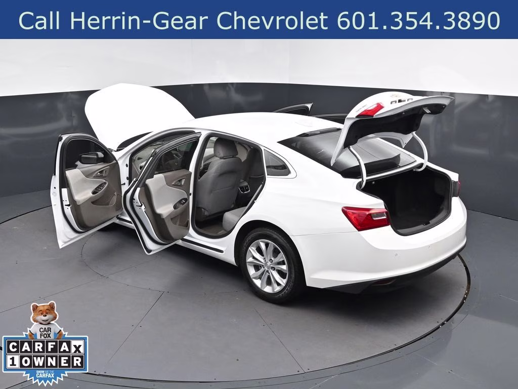 2025 Summit White Chevrolet Malibu LT FWD Sedan