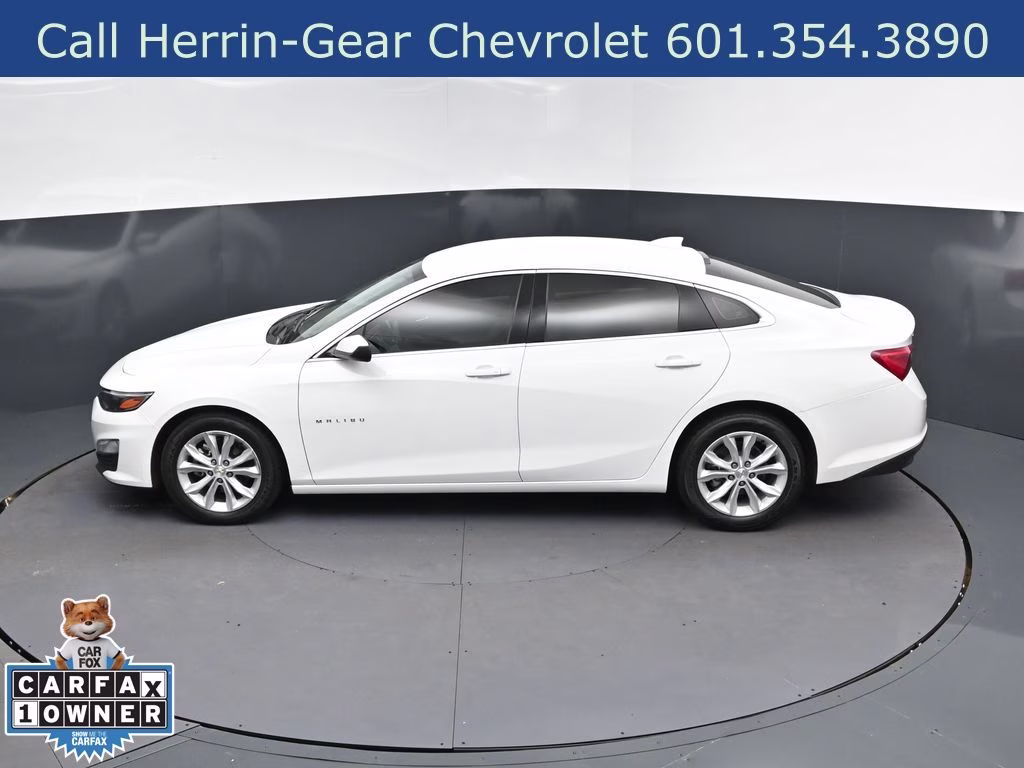 2025 Summit White Chevrolet Malibu LT FWD Sedan