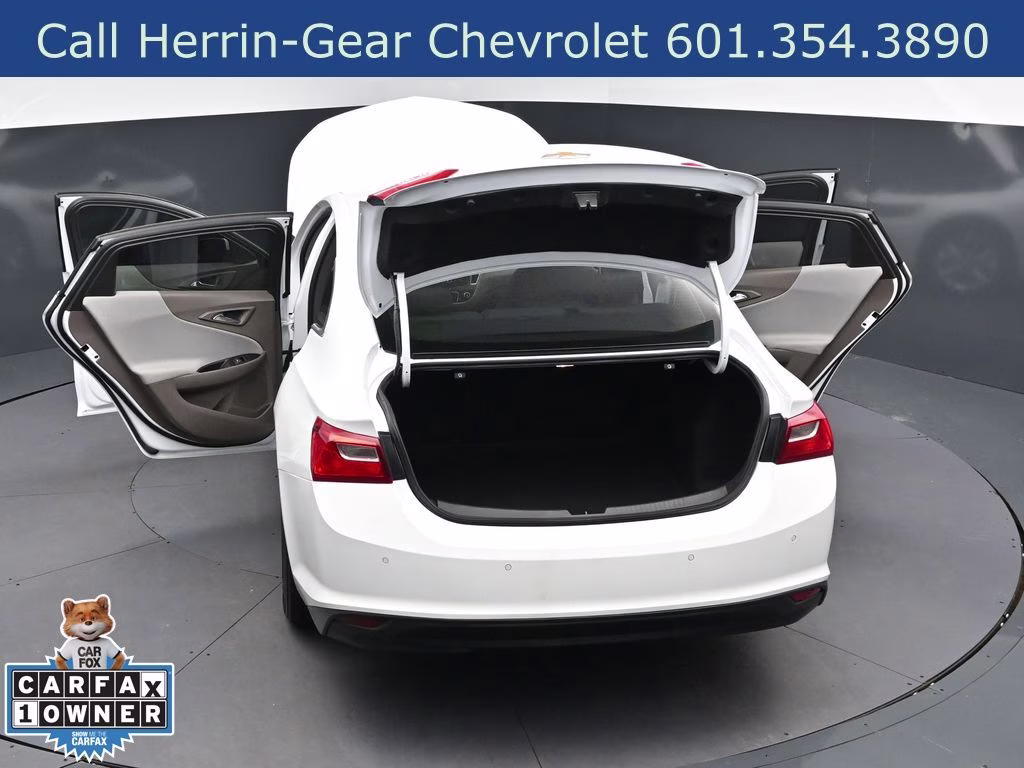 2025 Summit White Chevrolet Malibu LT FWD Sedan